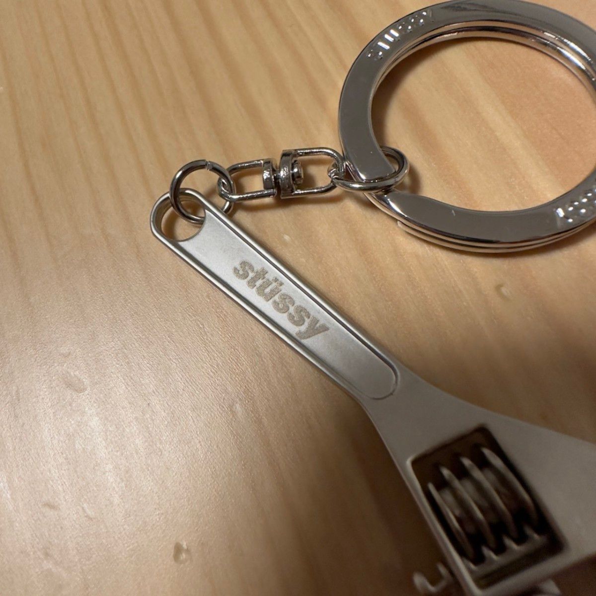 ステューシー キーホルダー STUSSY MINI WRENCH Keychain｜PayPayフリマ