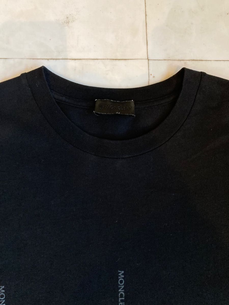 モンクレール Tシャツ サイズS MONCLER 半袖Tシャツ ブラック黒
