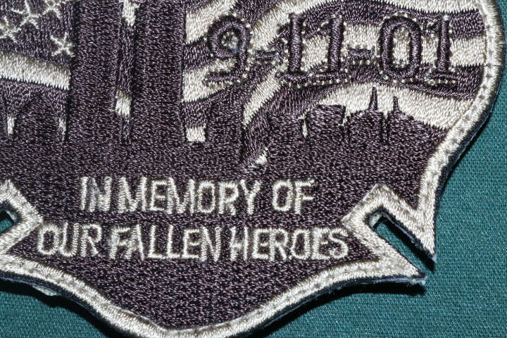 FDNY 9.11 IN MEMORY OF OUR FALLEN HEROES PATCH ニューヨーク 消防局 パッチ_画像3