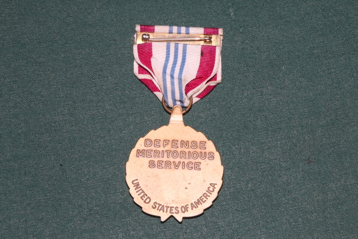 米軍放出品 Defense Meritorious Service Medal メダル 中古_画像3