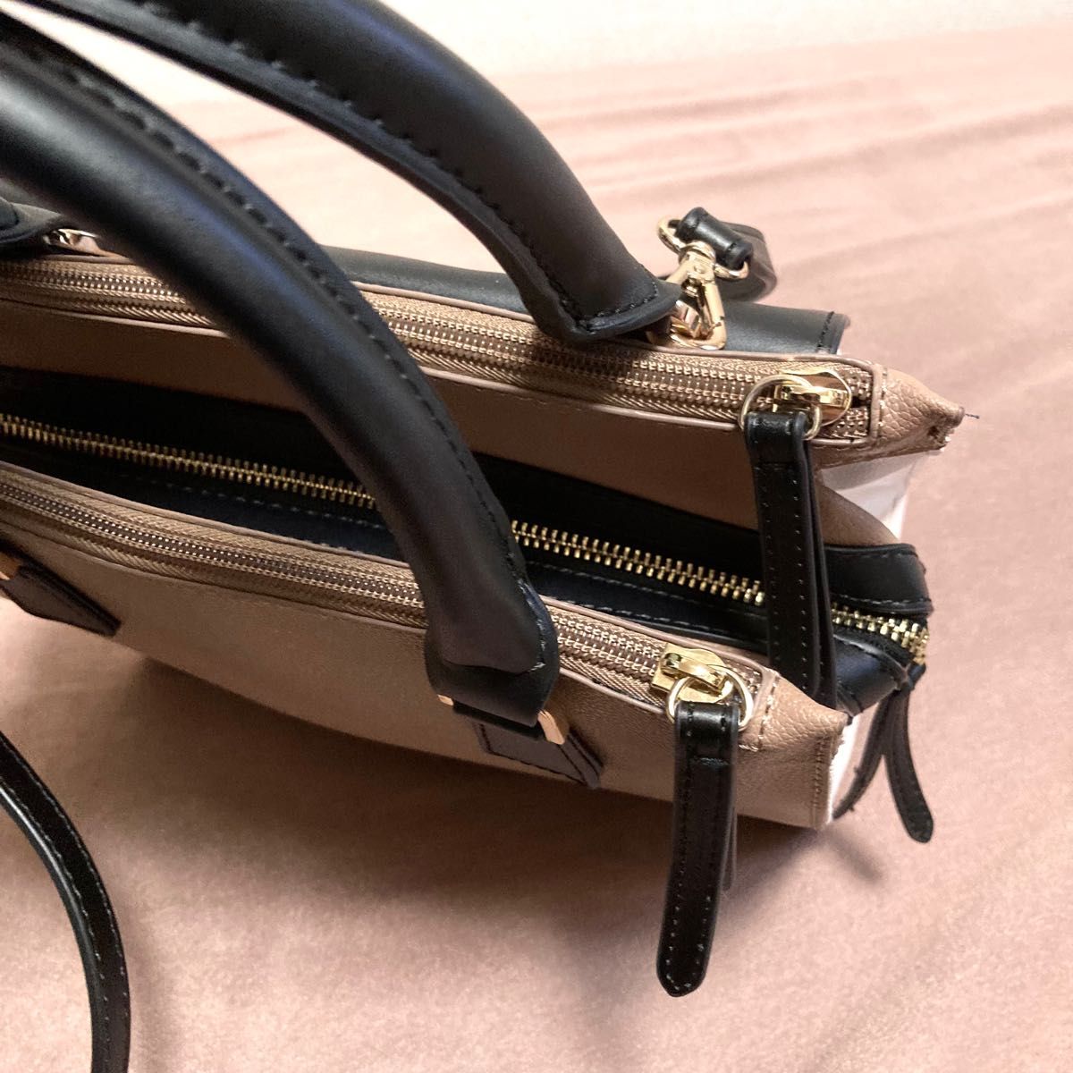 希少】FIORELLI 2wayショルダーバッグ 斜め掛け ブランド スクエア www