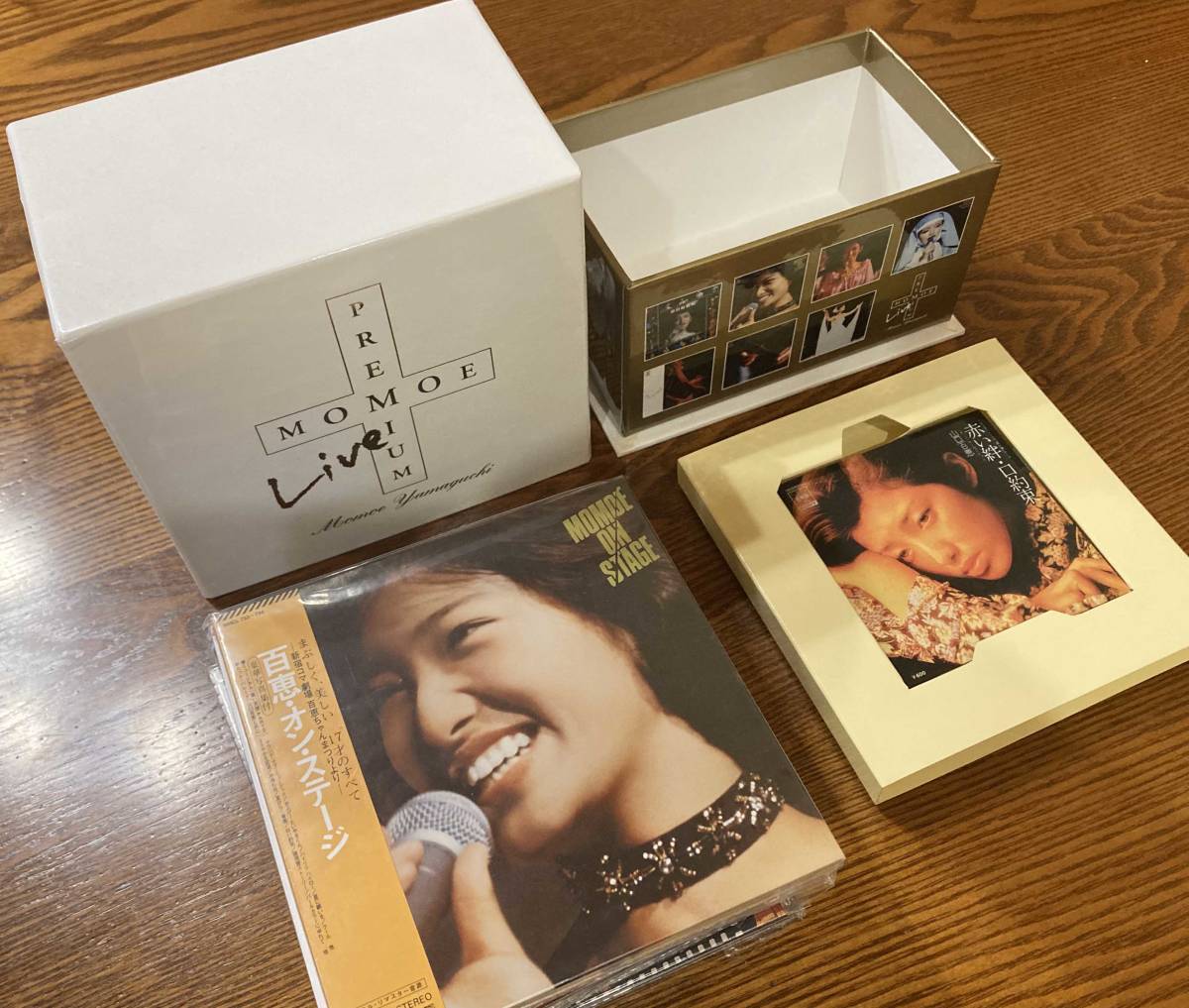 山口百恵 CD MOMOE LIVE PREMIUM pigeon.md