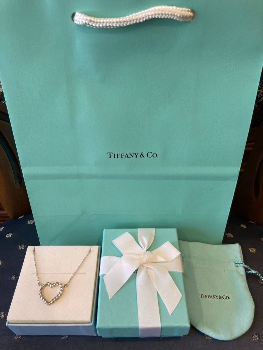 新品 正規品 ティファニー tiffany&co. ネックレス ♪リボンラッピング致します♪ツイストハート 箱巾着紙袋 プレゼント