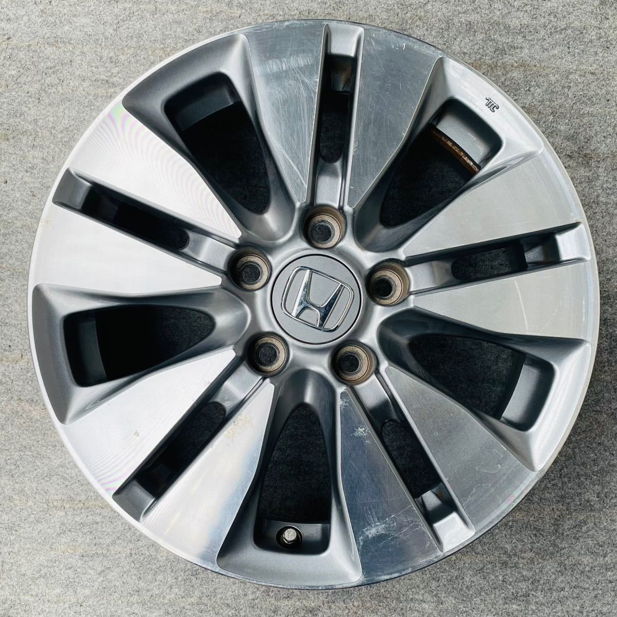 HONDAホンダ ステップワゴン 純正16インチ× 6J 50 5H PCD114.3