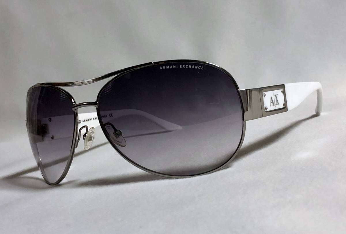  regular complete records out of production Celeb favorite ARMANI Armani Teardrop metal sporty sunglasses black × white black × white × silver metallic 