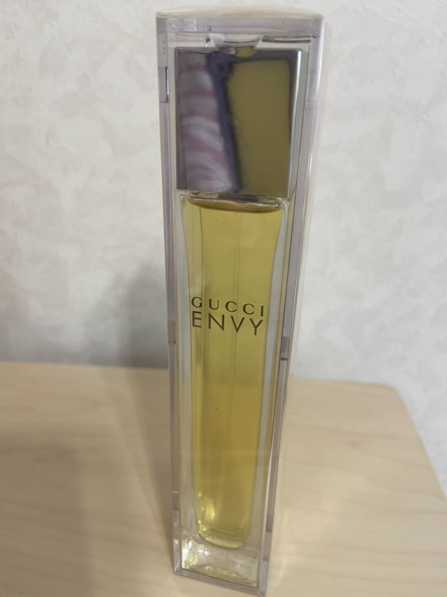 未開封 GUCCI グッチ 香水 ENVY エンヴィ オード トワレ EDT 50ml 新品　フィルム未開封　新品　未使用　保管品　ケース付き_画像1