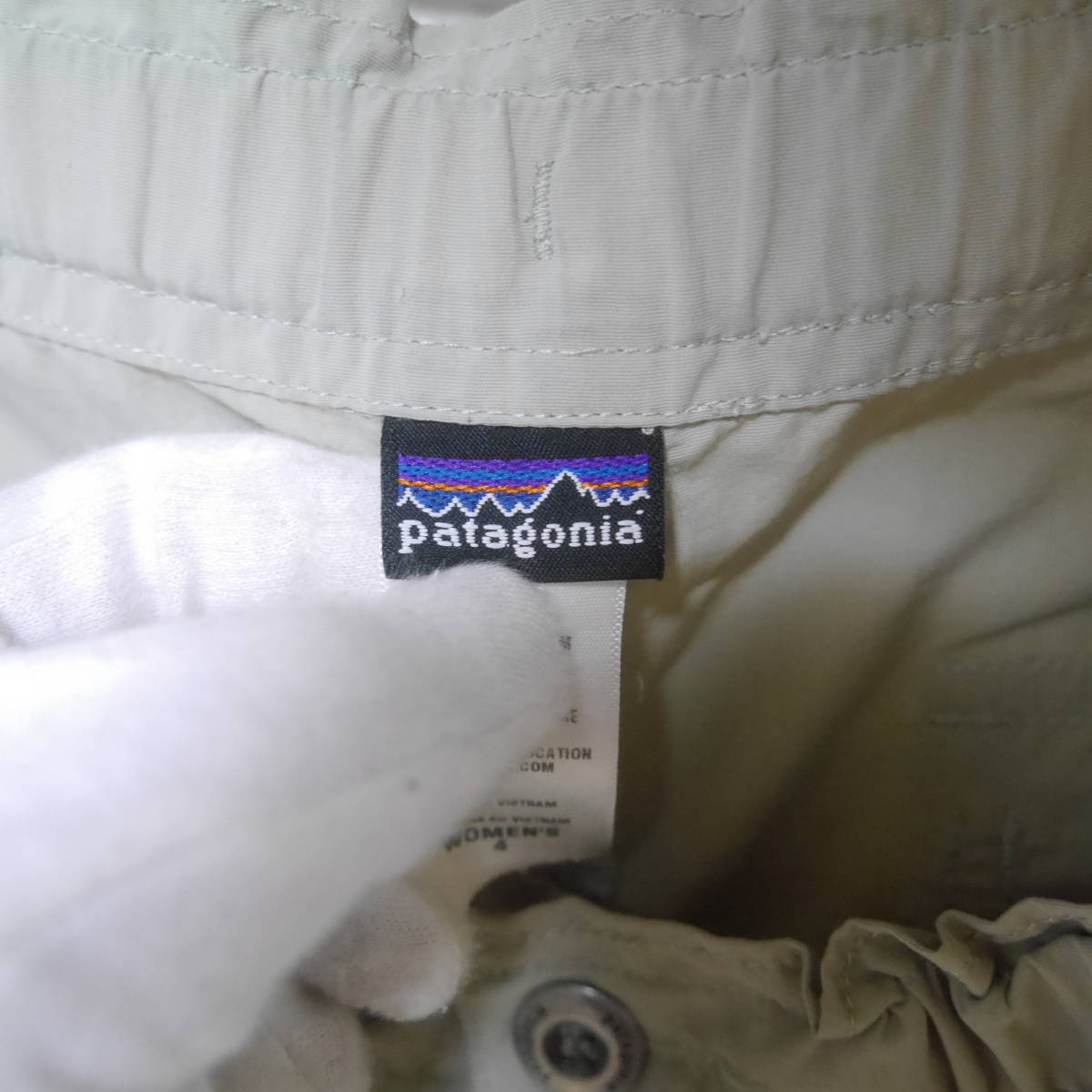 A627 ◇ Patagonia | パタゴニア　ハーフパンツ　ベージュ系　中古　サイズ４_画像9