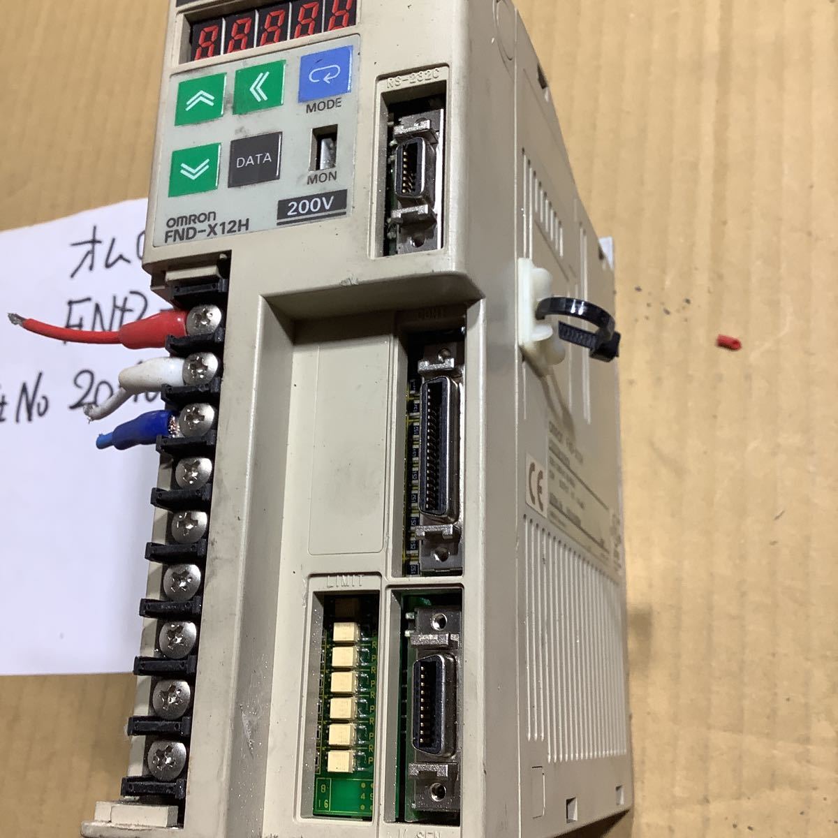 OMRON ドライバーFNDーX12H 中古品一般通電まで済みです。動作未確認です。_画像3