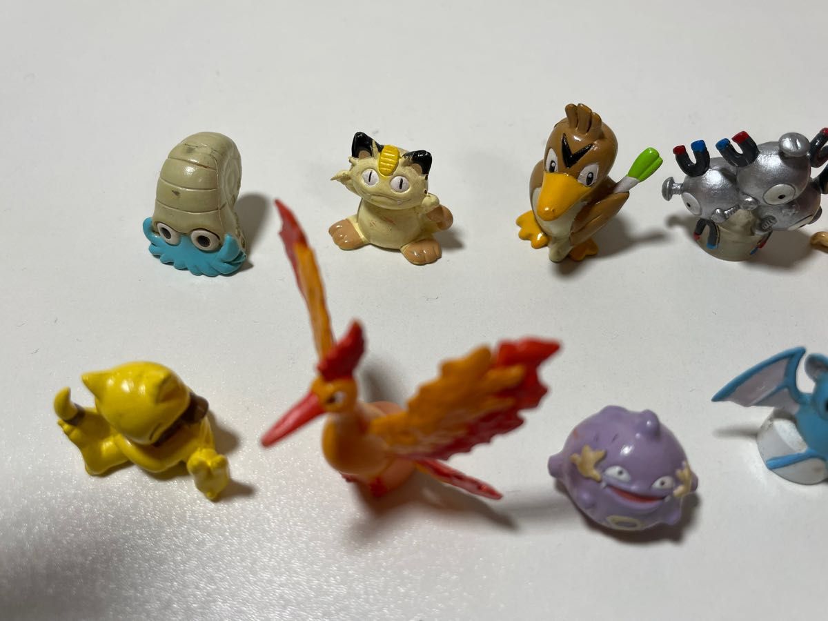ポケモンフィギュア 初代 ミニ フィギュア 29個+おまけ1個(金属 ポケモンフィギュア 初代 ミニ フィギュア 29個+おまけ1個(金属