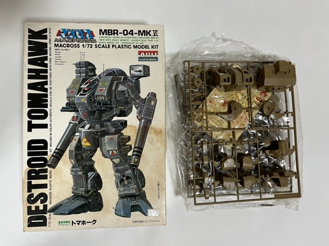 Bibian 比比昂- アリイ/イマイ超時空要塞マクロス1/72 Bibian 比比昂- アリイ/イマイ超時空要塞マクロス1/72