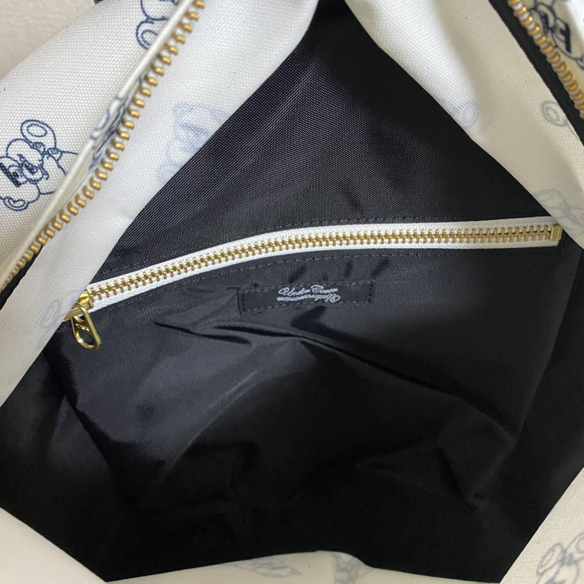 新品未使用 アンダーカバー UNDERCOVER 目隠しベアー リュック 新品未使用 アンダーカバー UNDERCOVER 目隠しベアー リュック