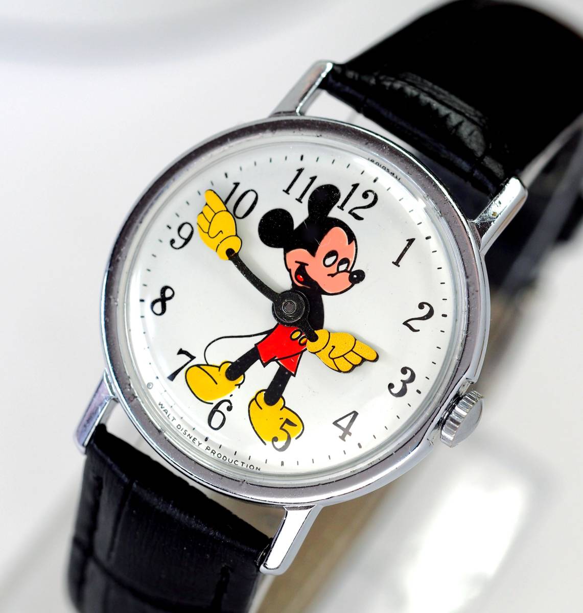 熱い販売 機械式手巻き メンズ ミッキーマウス 整備済 稼働品 腕時計