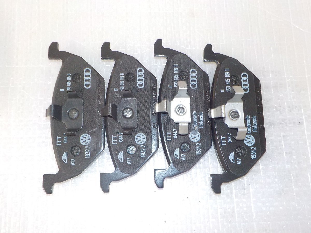 [ Volkswagen Volkswagen ] VW original brake pad 1S0 698 151 A * long time period stock unused goods 