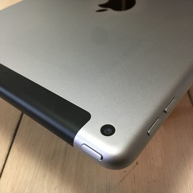 16日迄 613) iPad 第6世代 Wi-Fi +Cellular 32GB-