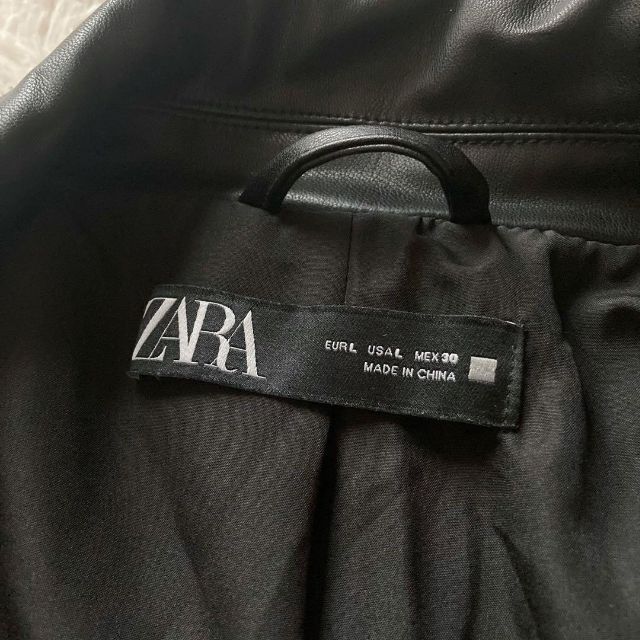 希少 ZARA フェイクレザー トレンチコート レザーコート 黒 大きい