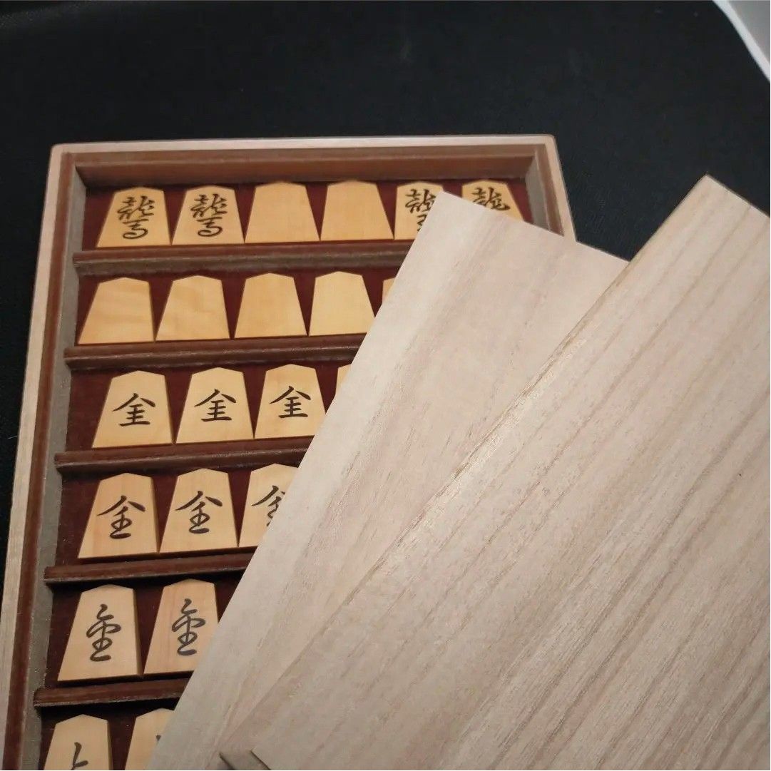 大竹竹風作】御蔵島黄楊薄班入・昇龍書・彫埋 将棋駒 | www.mclegal.info