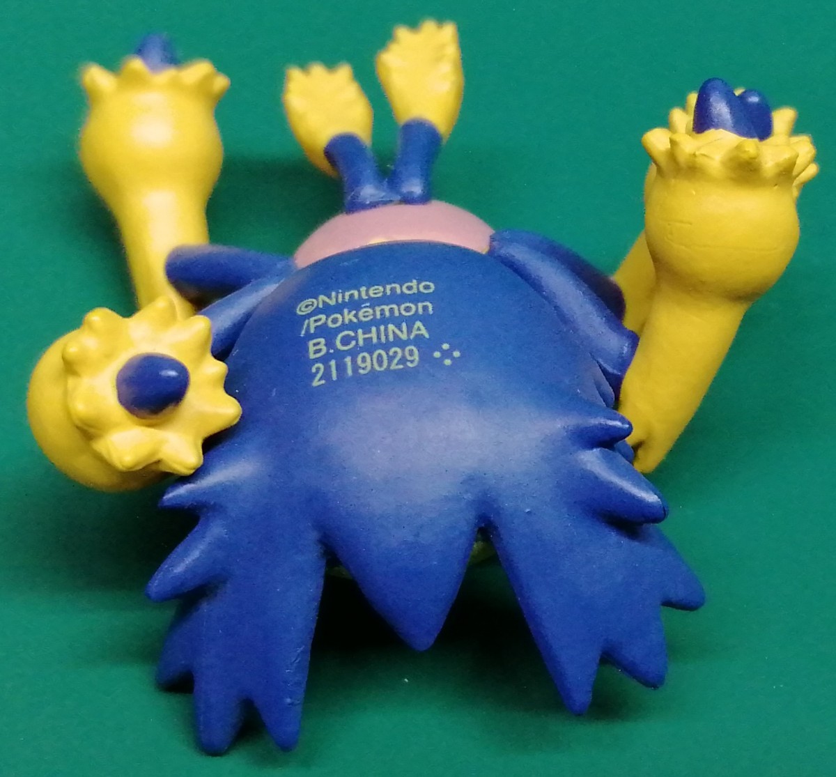 デンチュラ クリッピングフィギュア ポケモン デンチュラ クリッピングフィギュア ポケモン