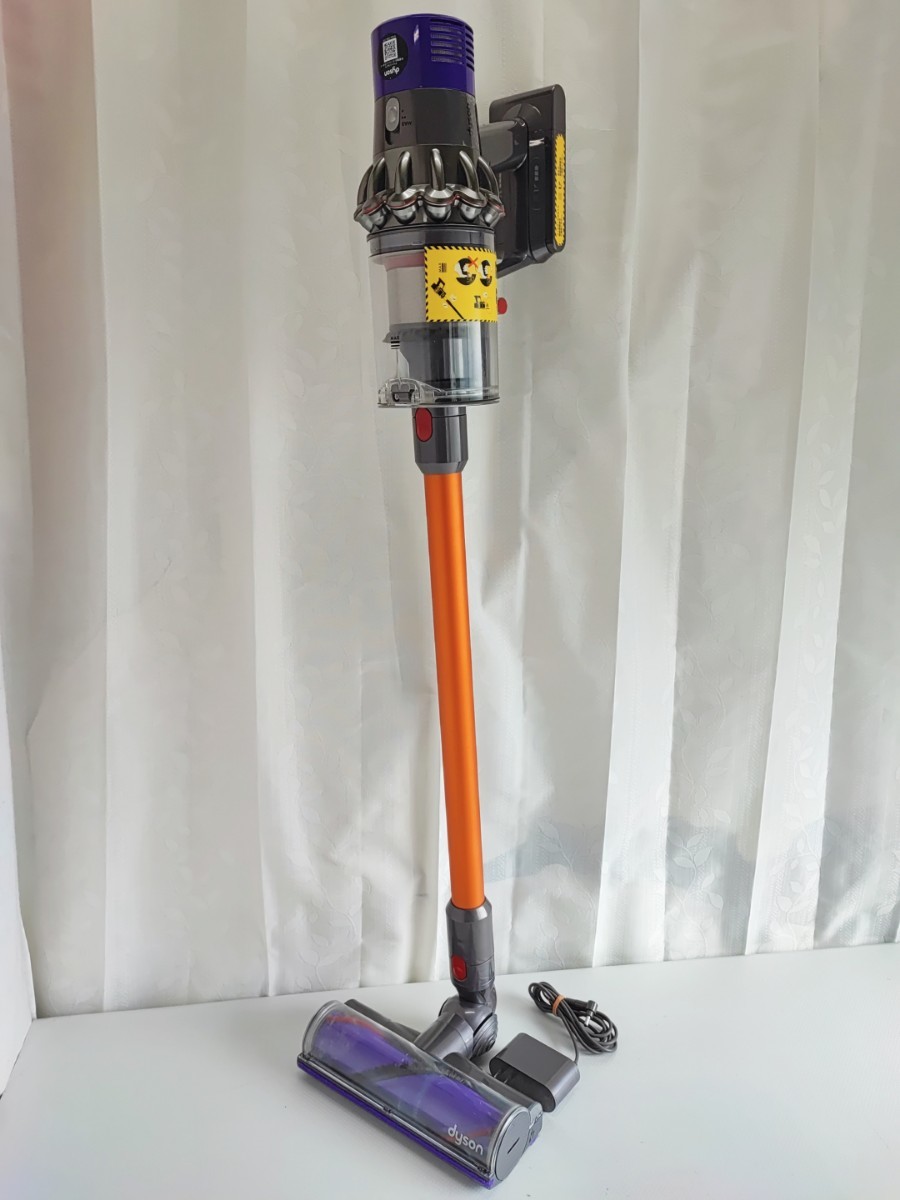 ダイソン コードレス掃除機 SV12 dyson サイクロン式 コードレス