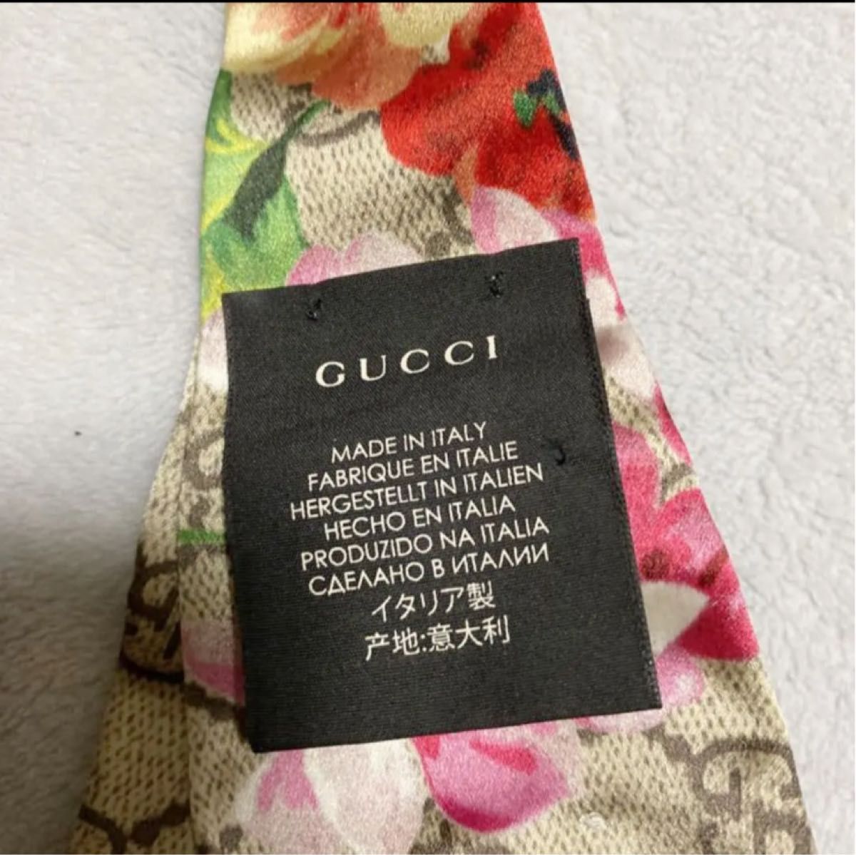 GUCCI  グッチ　ヘアバンド　ヘッドバンド　花柄　ブルームス　シルク　絹