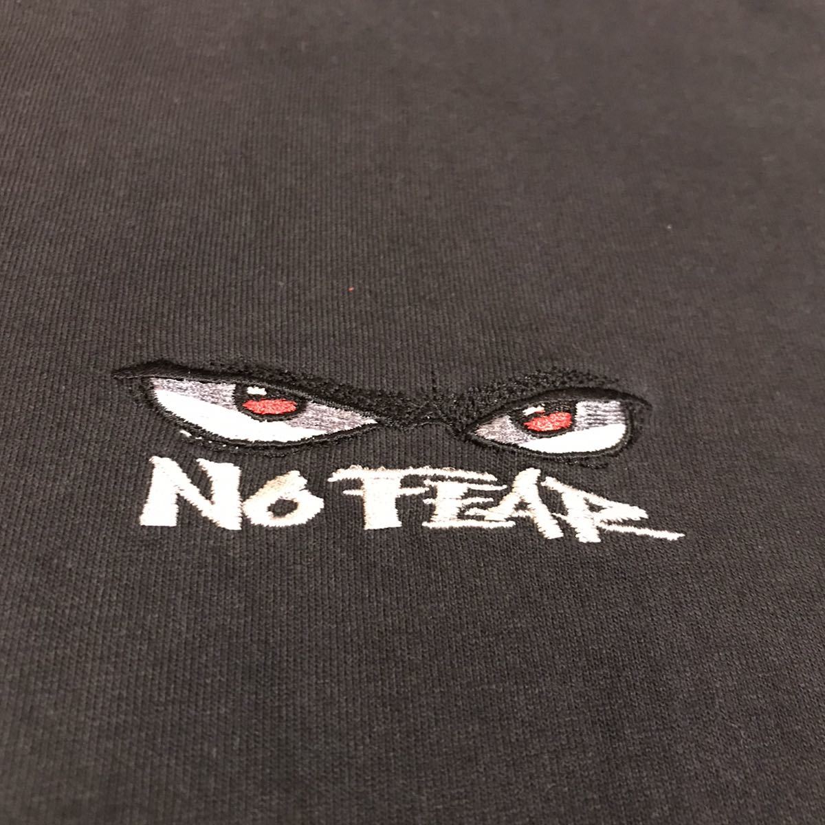 《送料込み》USA製 90年代 VINTAGE NO FEAR 刺繍ロゴ Tシャツ 90s ヴィンテージ ビンテージ スケート アメカジ 古着_画像2