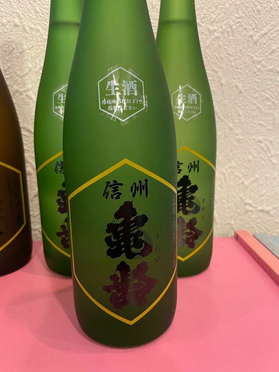 信州亀齢 純米吟醸 ひとごこち 720ml 「上田稲倉の棚田」23年22 信州亀齢 純米吟醸 ひとごこち 720ml 「上田稲倉の棚田」23年22