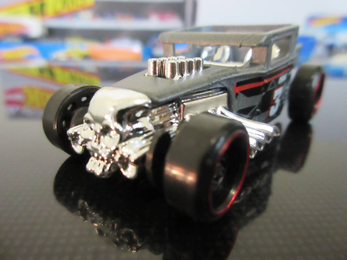 Hot Wheels Bone Shaker HW Game Over 4/5 ボーンシェイカー ラリー ウッド 頭蓋骨 ホットロッド 5.7L V8 スカル & クロスボーン_画像1