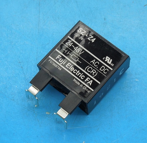 SZ-Z4 コイルサージ吸収ユニット 富士電機 未使用品_画像1
