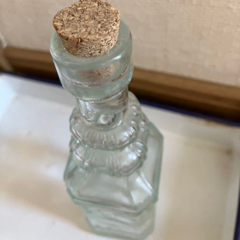 昭和レトロ コルク栓付きボトル ガラスのボトル 瓶 お洒落なガラス瓶 レトロの画像6