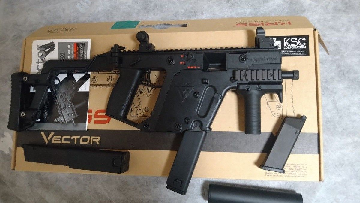KSC Kriss Vector (クリスベクター)ガスガン ロングマガジン2本
