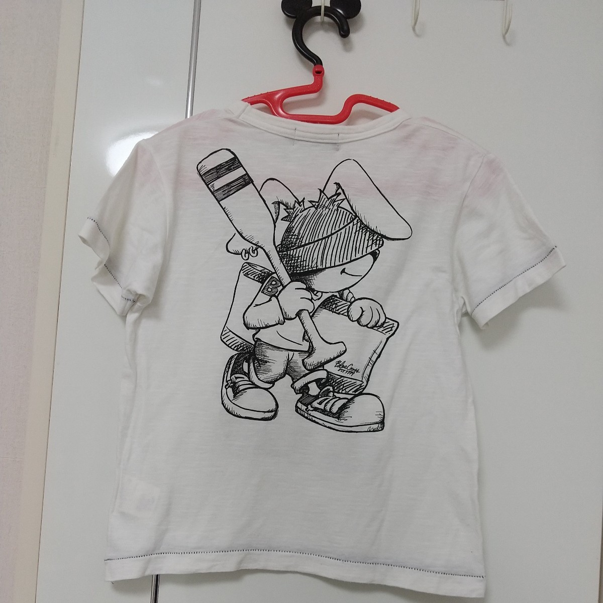 【送料無料】 BLUE CROSS ブルークロス 半袖Tシャツ 同柄 サイズ 色違い 2枚セット 男子 白SS(130)サイズ 黒S(140)サイズ 兄弟 おそろい_画像4