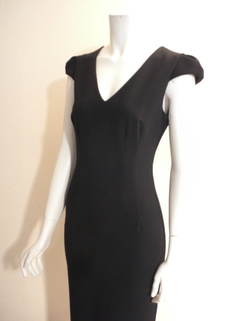  new goods! prompt decision!*ITALY[RINASCIMENTO]*li not equipped men to* all directions ~ beautiful I line Silhouette! black pen sill tight dress!S size 