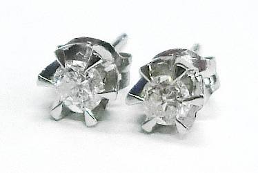 新しい到着 【13-54】プラチナ ピアス【菊地質店】 ダイヤモンド0.14ct