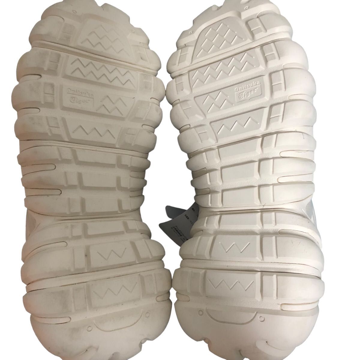新品Onitsuka Tiger DENTIGRE LSオニツカタイガーデンティグレ24 新品Onitsuka Tiger DENTIGRE LSオニツカタイガーデンティグレ24