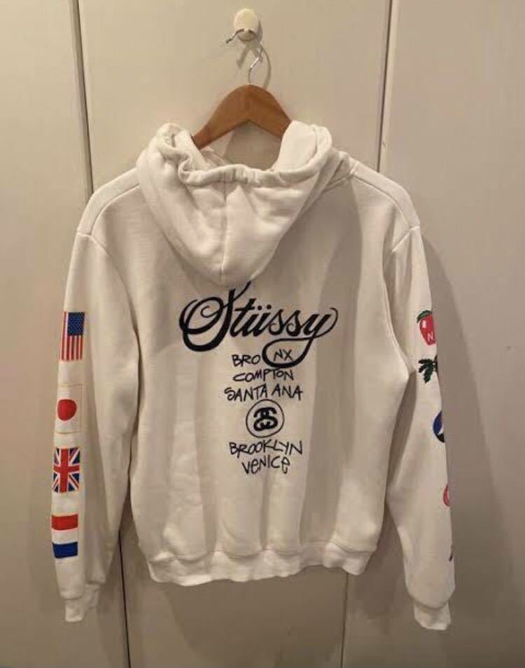 新しい季節 stussy パーカー プルオーバー ホワイト 国旗ロゴ 完売品