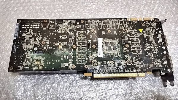 F68 NVIDIA GTX580 1.5GB 1536MB DVI HDMI PCI-Express グラフィックボード_画像2