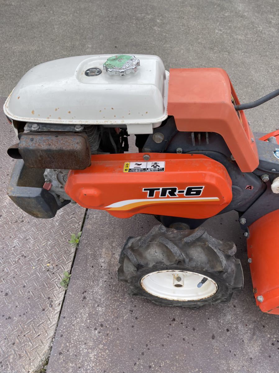 KUBOTA クボタ TR-6 管理機 耕運機【始動、走行、ロータリー正転/逆転回転のみの確認済み】 動画あり (2219)の画像2