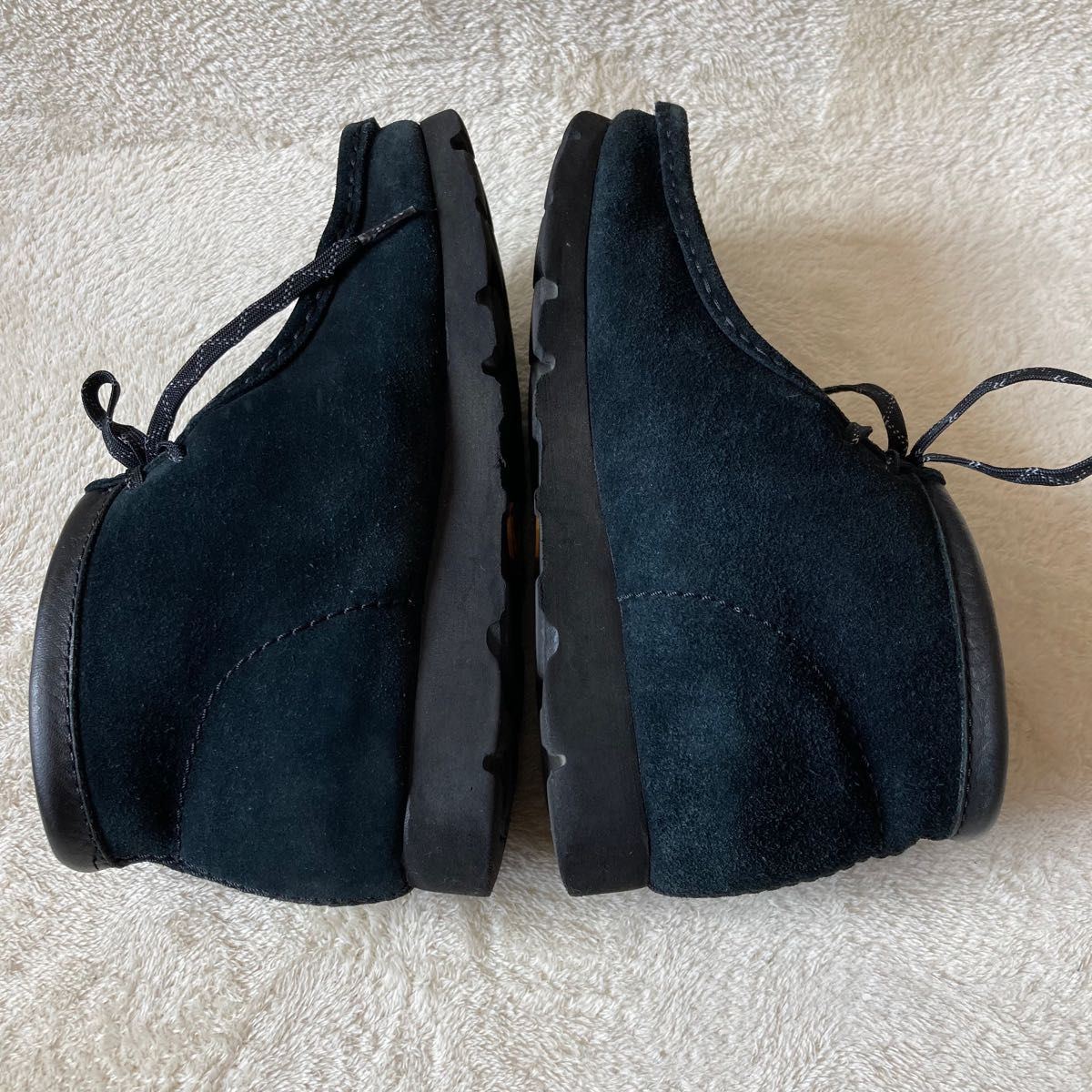 ☆クラークス☆ワラビーブーツ☆ゴアテックス☆vibramソール☆黒