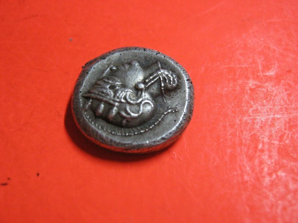 75) ディドラクマ銀貨フクロウ | energysource.com.br