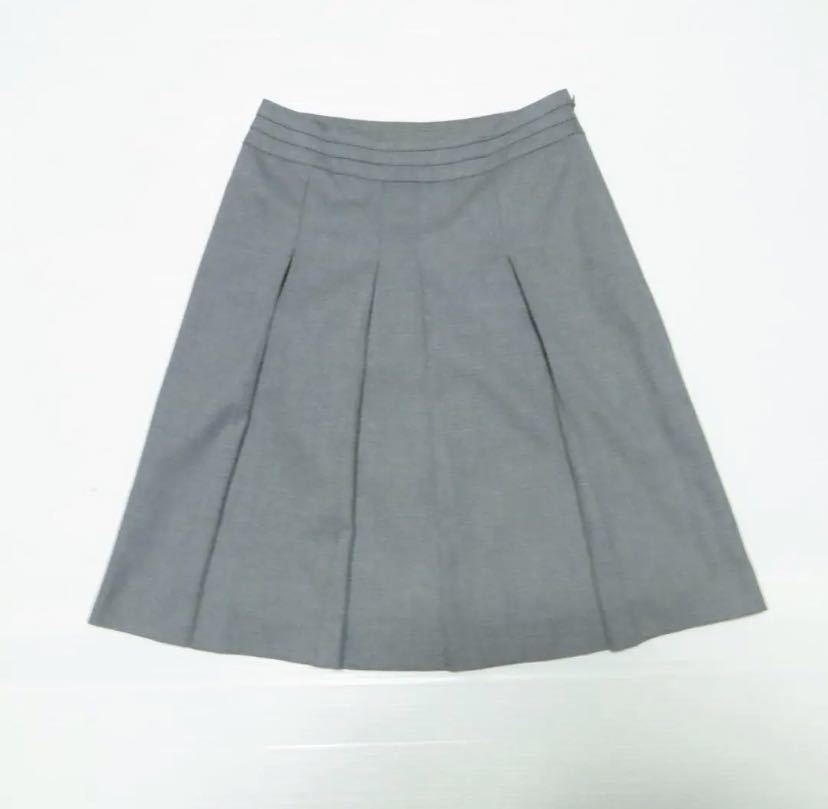 [ apparel ]* beautiful goods * INDIVI Indivi setup skirt suit M 38 size gray have been cleaned go in . formal ..