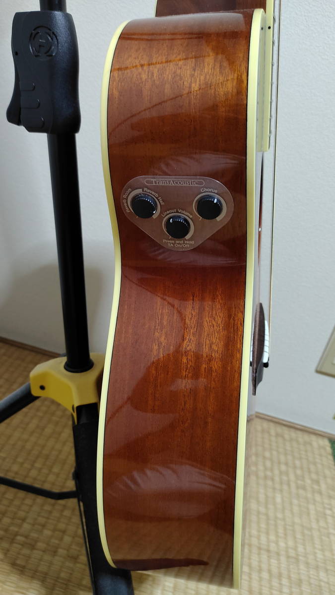 ヤマハ YAMAHA FS-TA BS トランスアコースティックギター 本体のみで