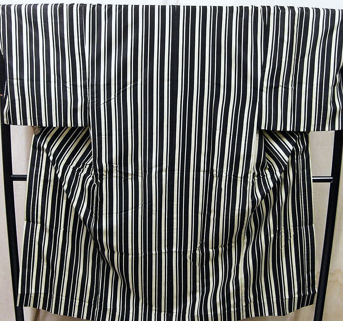 wa. equipped goods small .. striped pattern light yellow green * black color pre ta* men's long kimono-like garment M size polyester made unused goods 