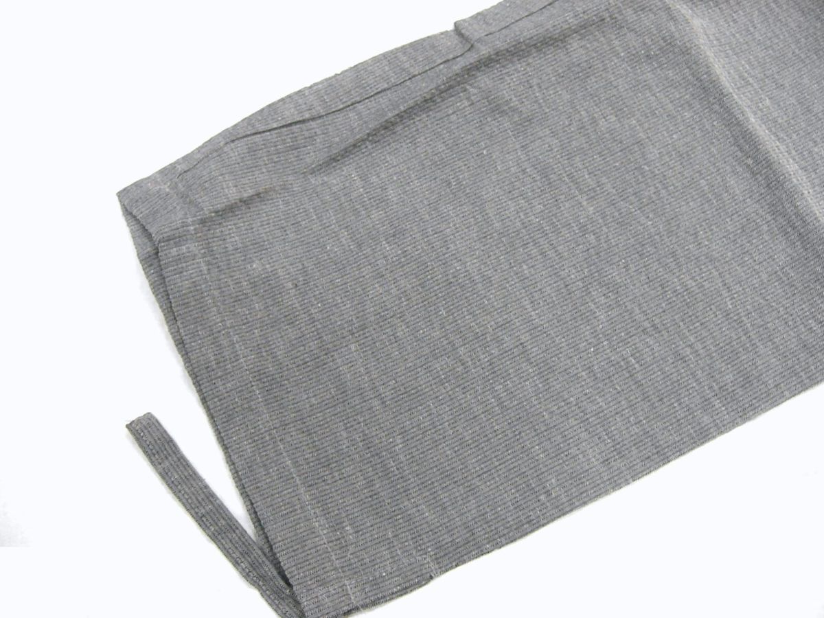 少し透ける・涼しげな織り生地　夏の作務衣　綿８５％・麻１５％　銀鼠色地・縞柄　ＬＬサイズ　新品