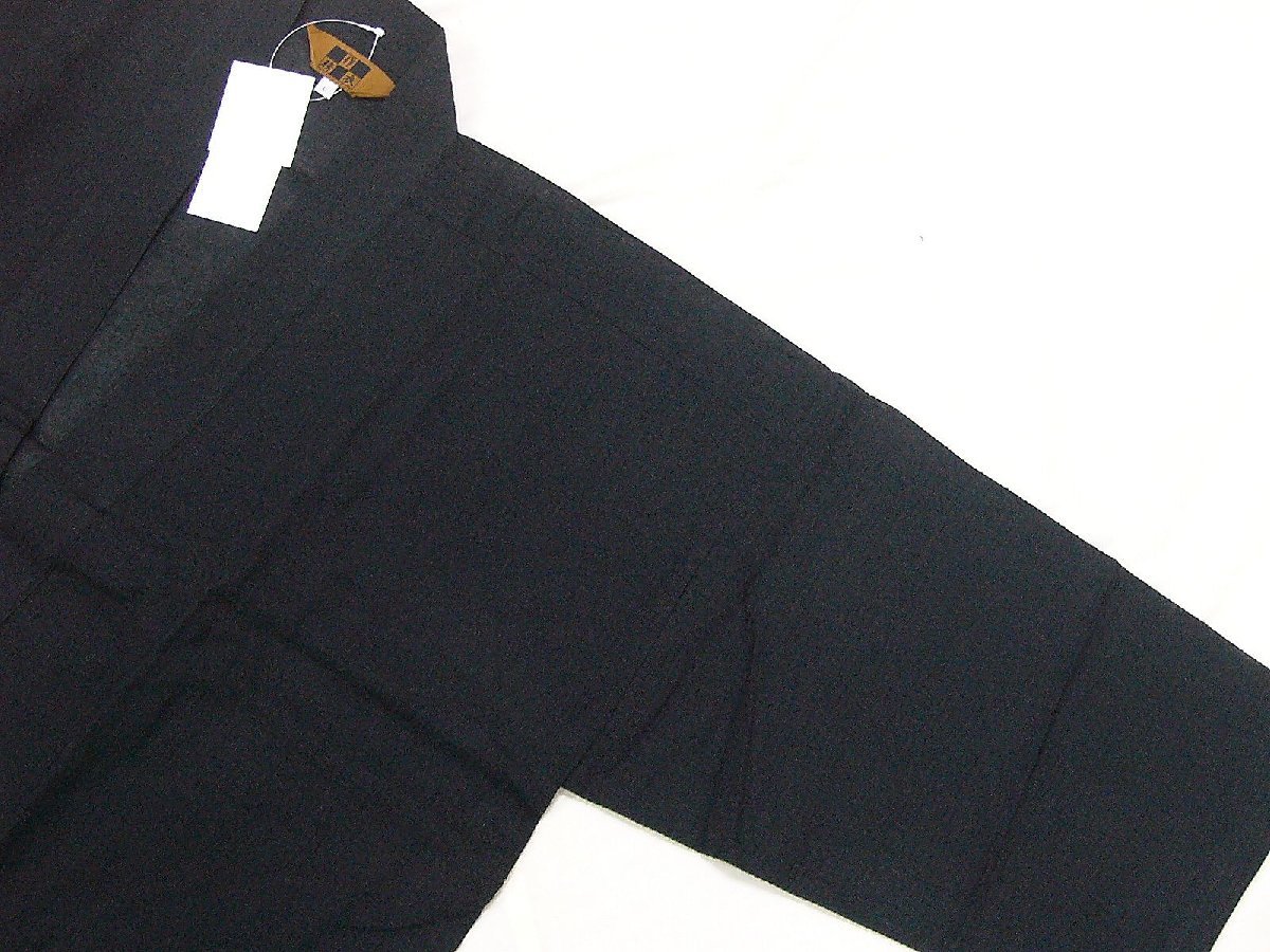 少し透ける・涼しげな織り生地　夏の作務衣　綿８５％・麻１５％　黒色地　Ｍサイズ　新品_画像3