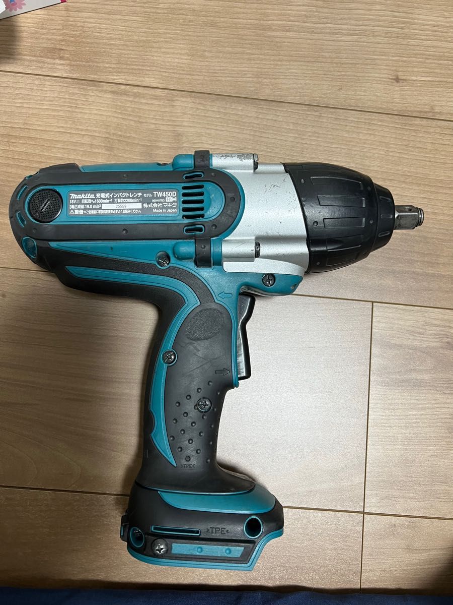 makita 充電式インパクトレンチ TW450D