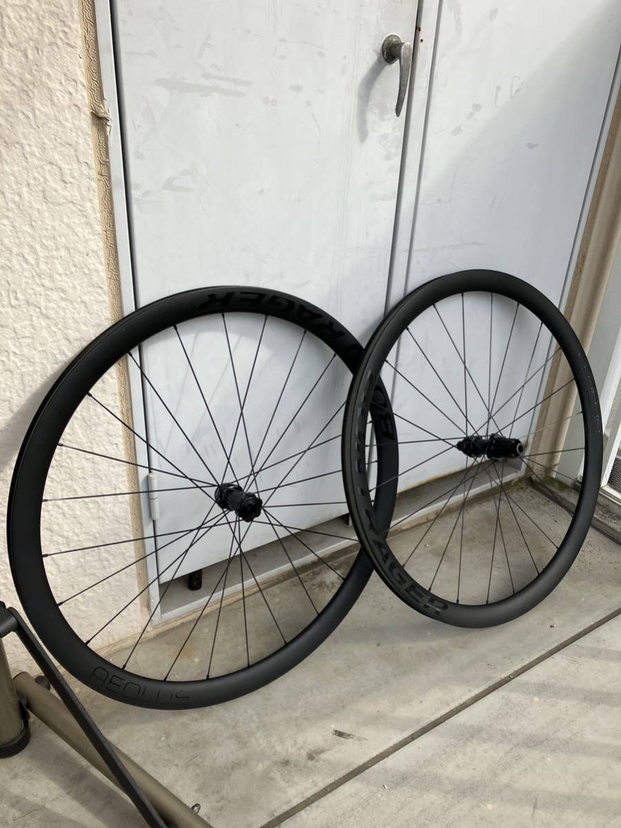 送料無料 Bontrager Aeolus pro 37 カーボンホイール TREK正規店での