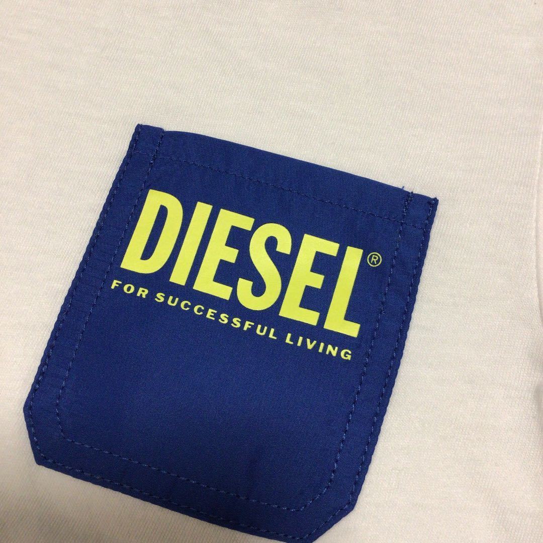 洗練されたデザイン DIESEL セレブキッズ ポケットTシャツ ブルー 24M 90cm K00210 0DAYDの画像3