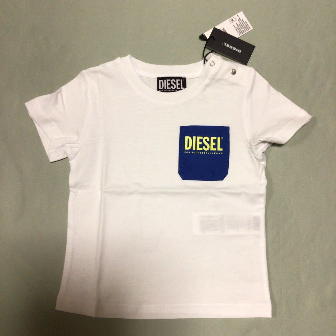 洗練されたデザイン DIESEL セレブキッズ ポケットTシャツ ブルー 24M 90cm K00210 0DAYDの画像2