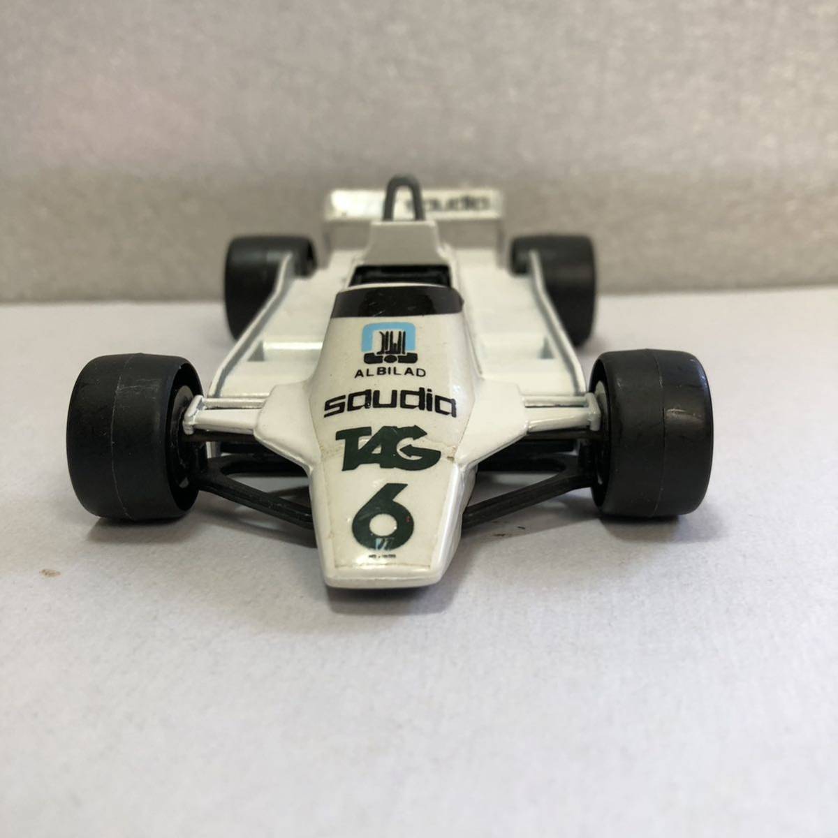 激レア希少！ホットウィール ！WILLIAMS FW08！1/25スケール！MADE IN ITALY製！ダイキャストミニカー！当時物！入手困難モデル！_画像3