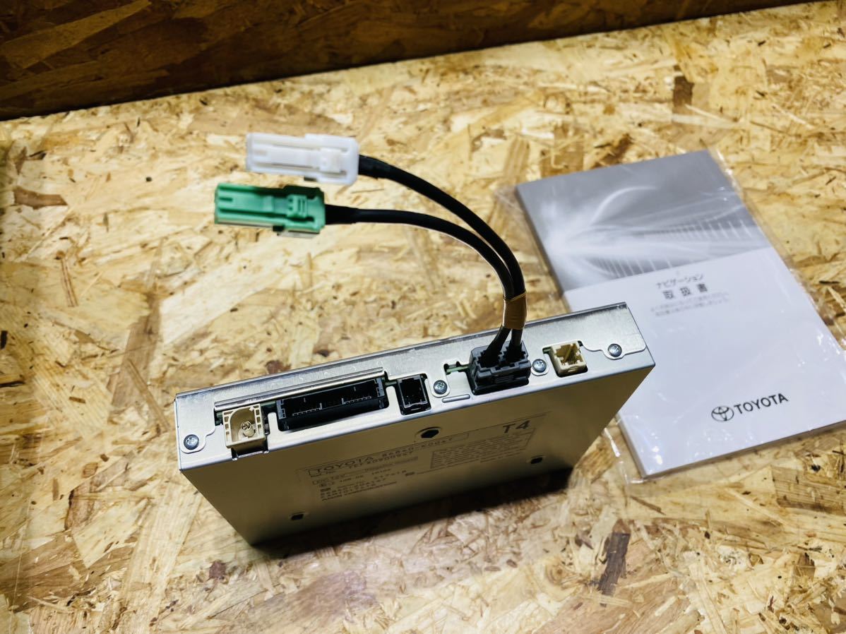 ☆美品☆トヨタ純正 T-Connect Tコネクト ナビキット ディスプレイ