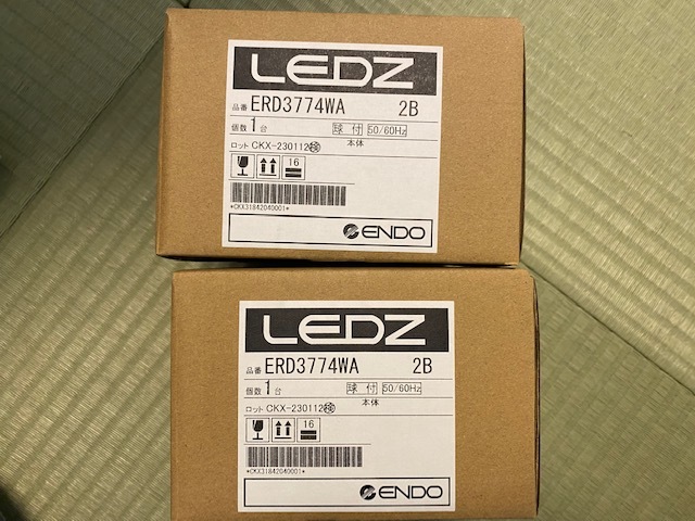 新品・未使用・未開封　LEDダウンライト　遠藤照明　ERD3774WA　白色　125Φ　2台セット　屋内・軒下用兼用型_画像3